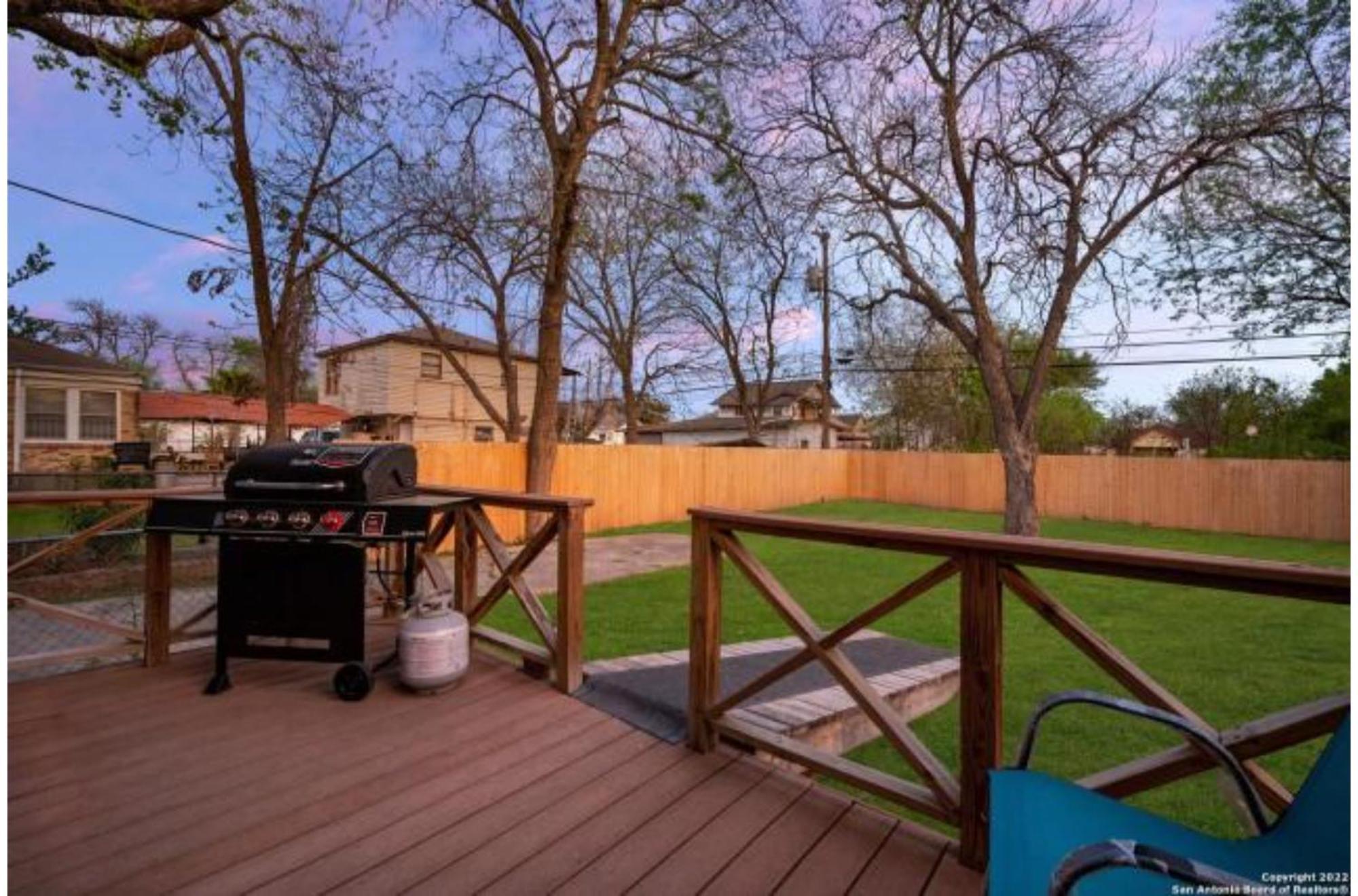 Сasa de vacaciones Experience Serenity In A 4br3ba Downtown *